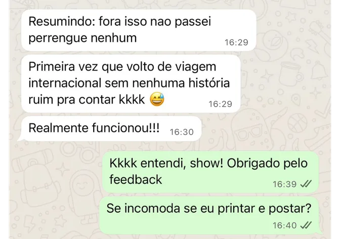 Print de conversa no WhatsApp: aluno voltou de viagem internacional sem nenhuma história ruim
